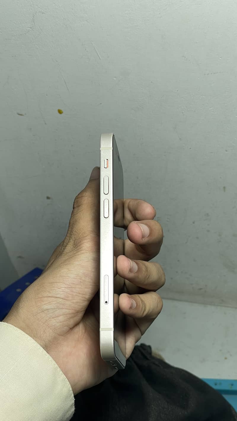 Apple iPhone 12 mini 1