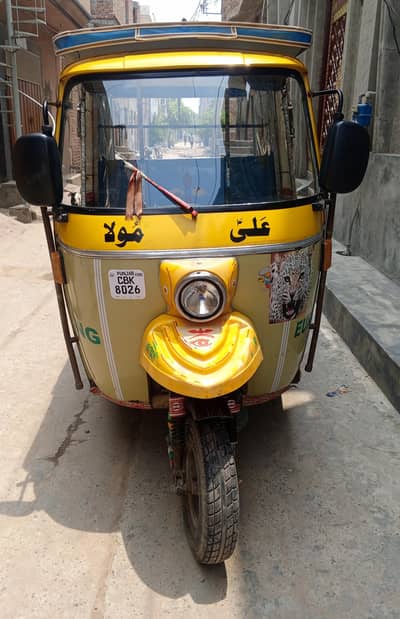 Taz Raftar 2019 model Sawari Rickshaw good condition faisalabad