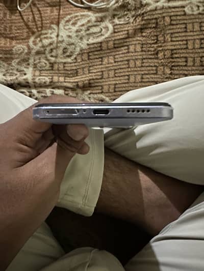 Vivo V27e