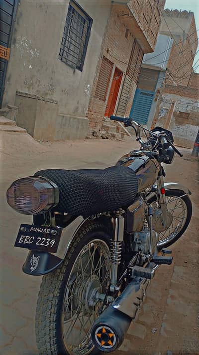 Honda 24/25 model black color