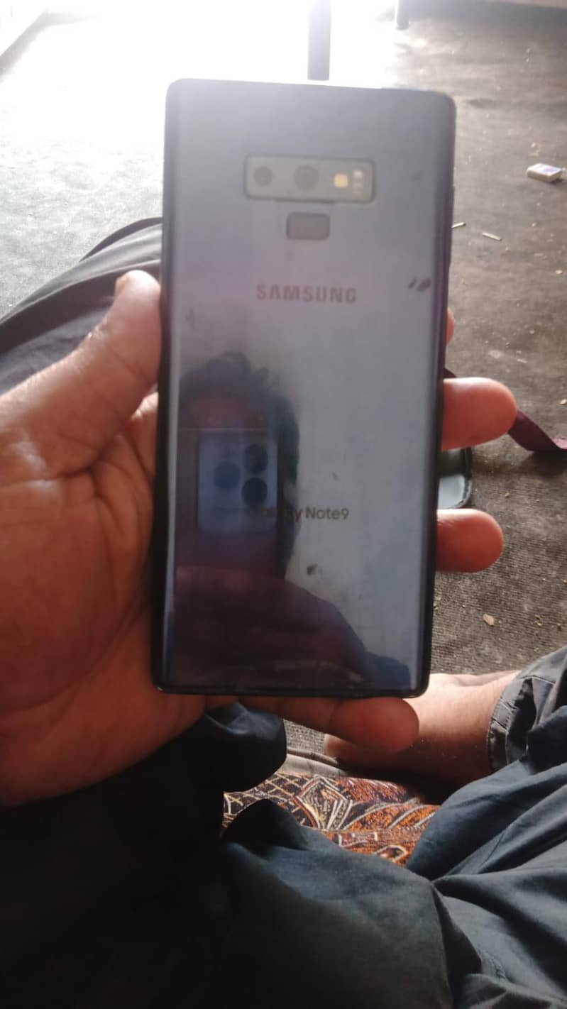 Samsung Mobile Note 9 7