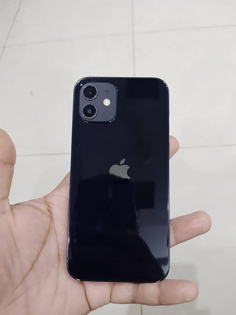 Apple iPhone 12 5