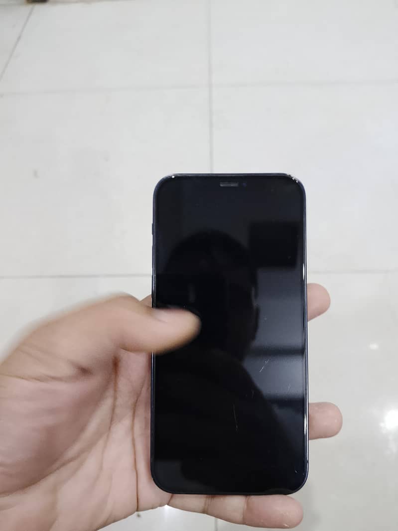 Apple iPhone 12 9