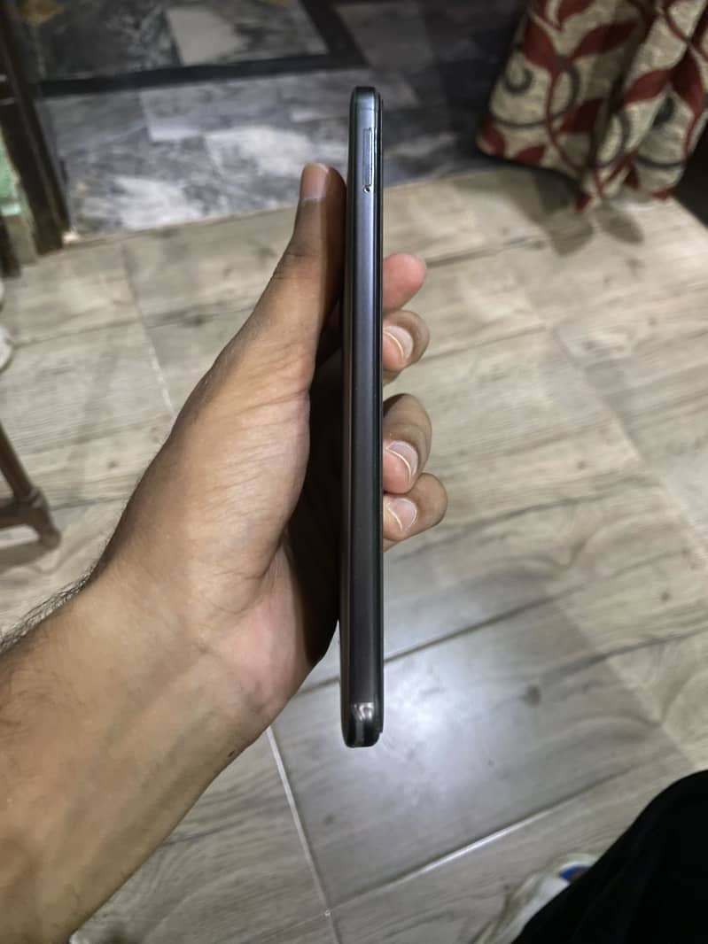 Xiaomi Redmi Note 11 10