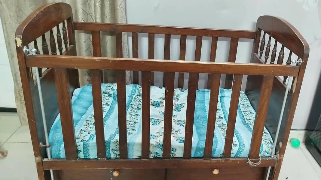 kid bed mint condition 2