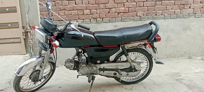 Honda CD 70 2004