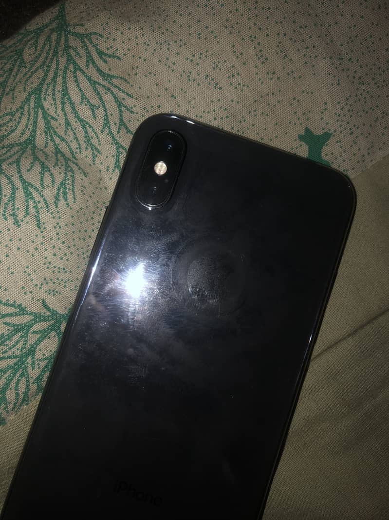 Apple iPhone X 3
