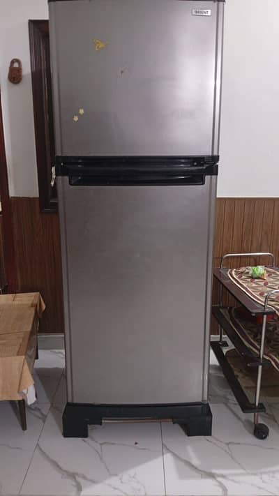 Orient refrigerator for sale in neat condition