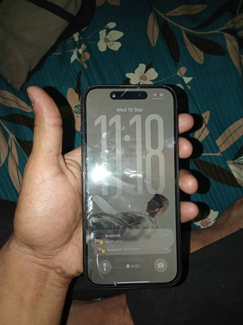 Apple iPhone 15 3