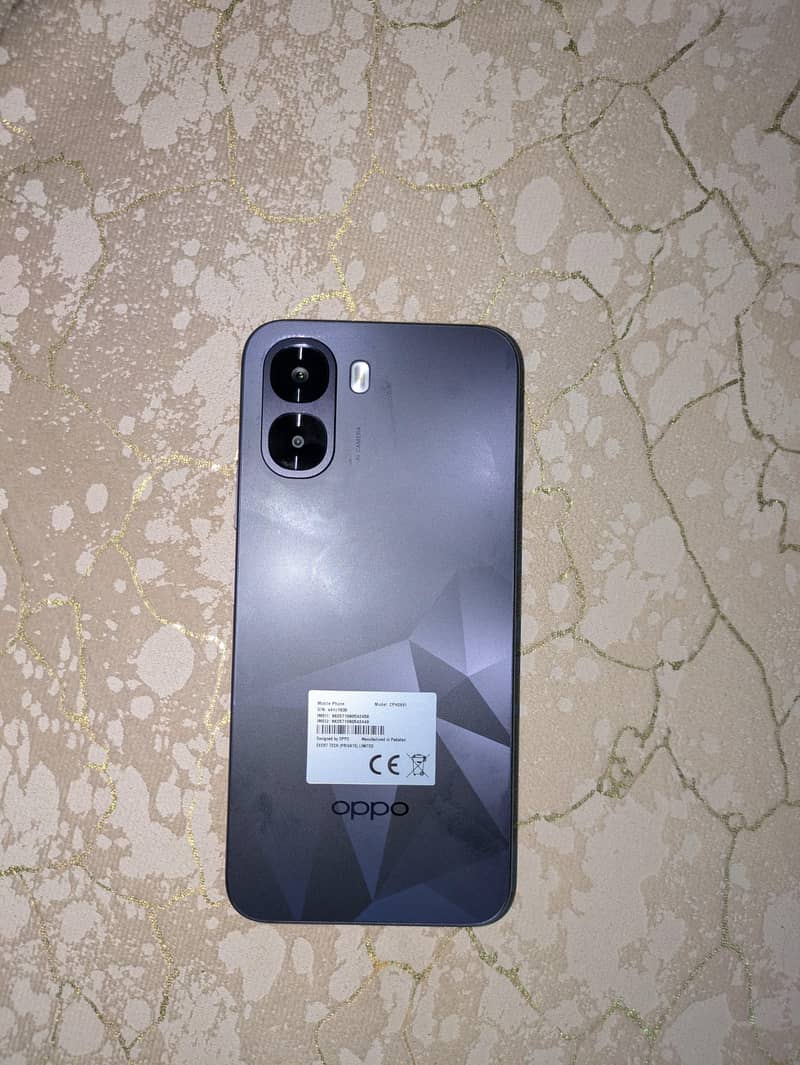 OPPO A6k 0