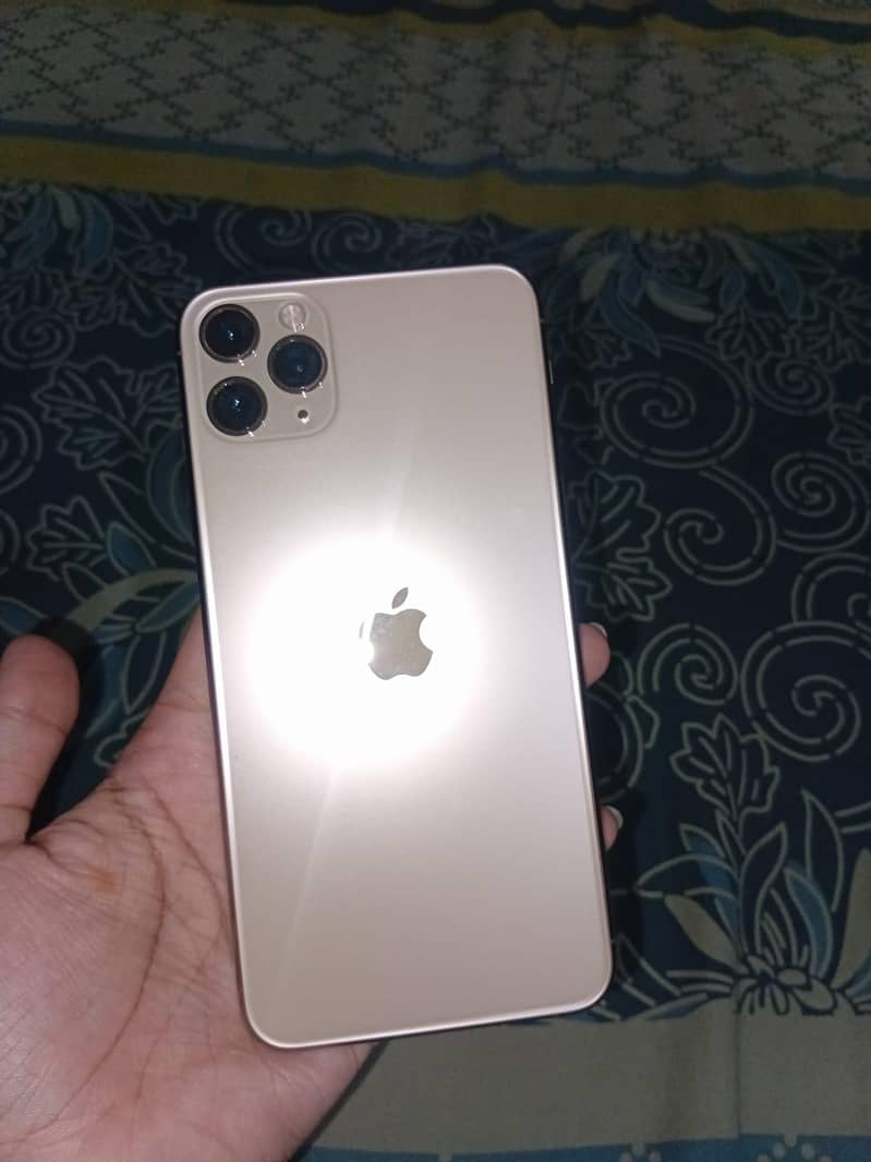 Apple iPhone 11 Pro Max 0