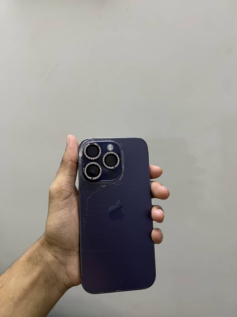 Apple iPhone 14 Pro 2
