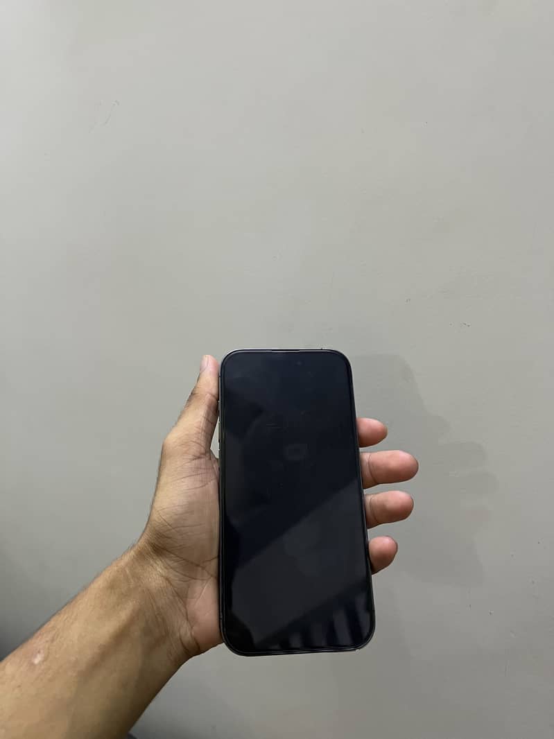 Apple iPhone 14 Pro 3