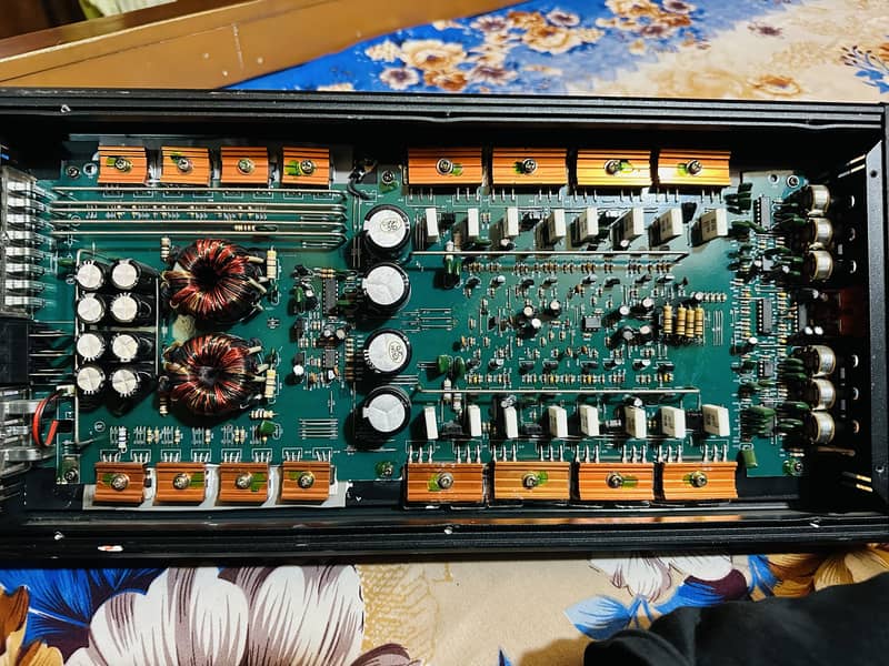 Black bullet amplifier 4