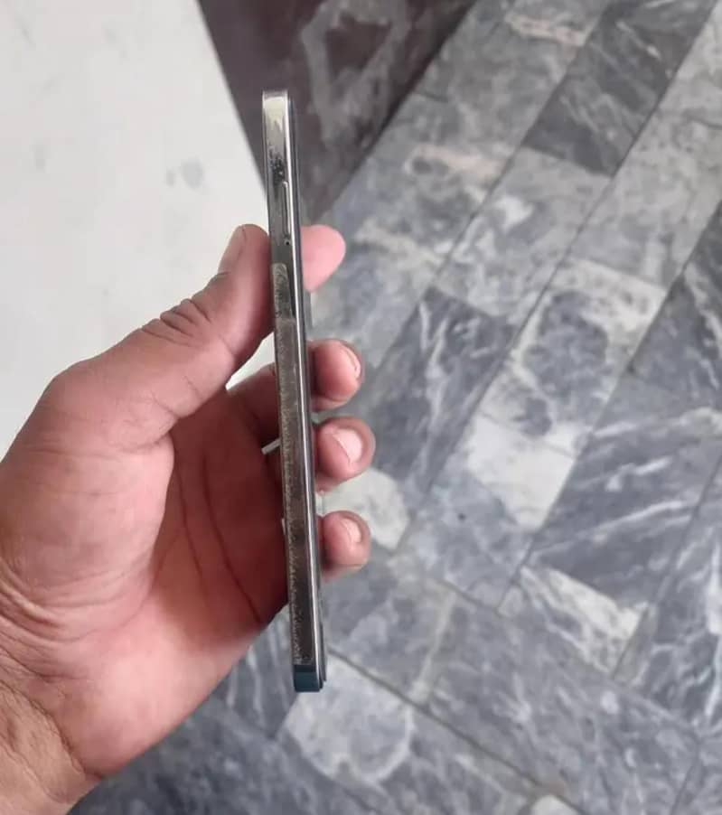 Tecno CAMON 20 1