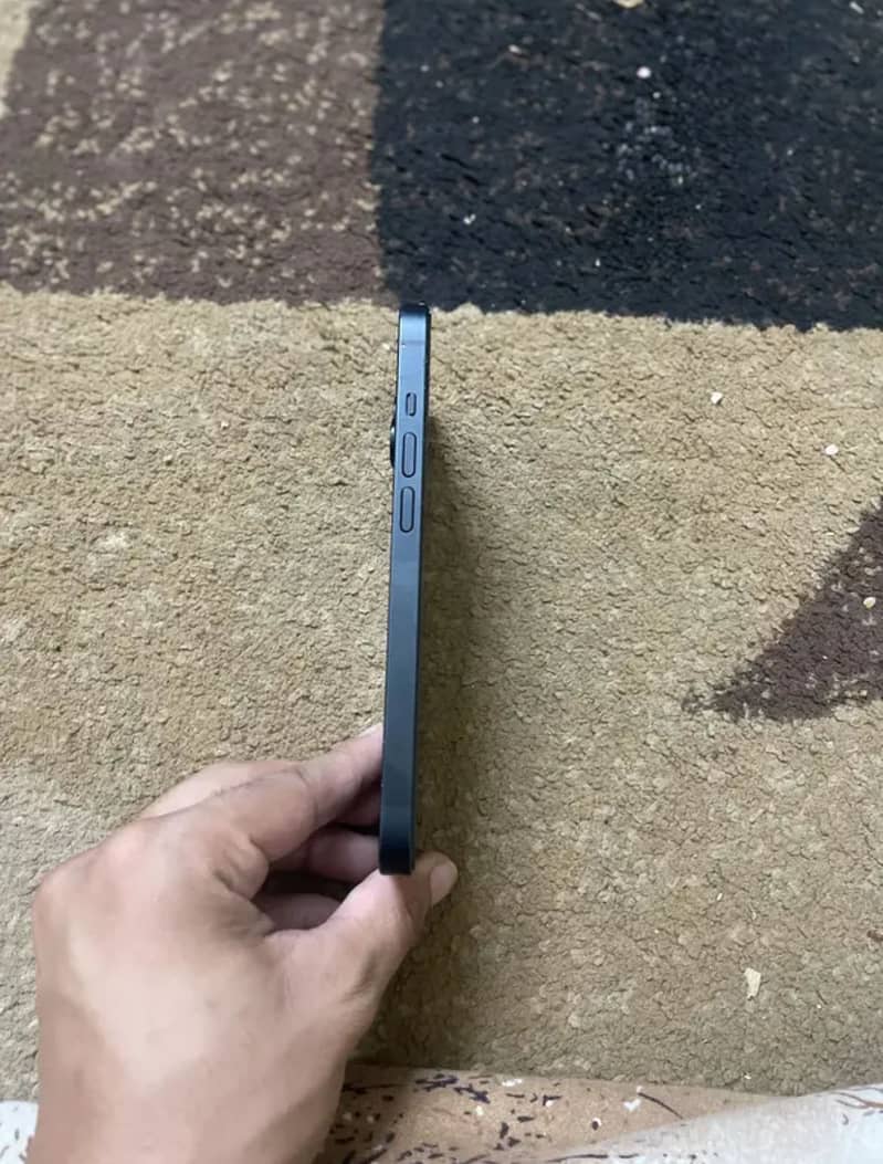 Apple iPhone 14 0