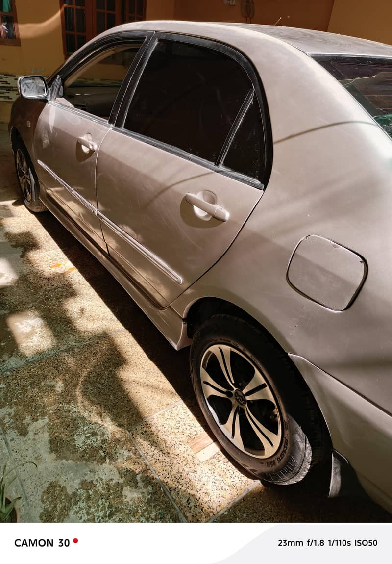 Corolla. saloon 7