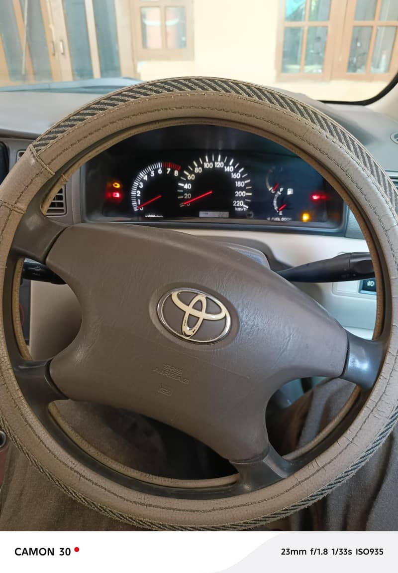 Corolla. saloon 9
