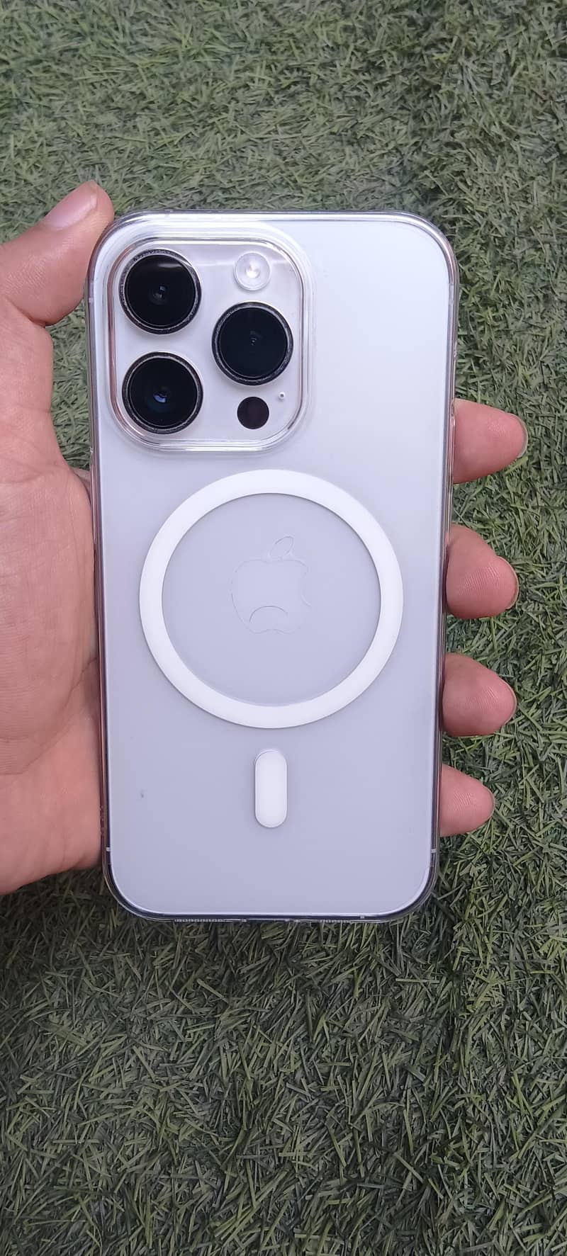 Apple iPhone 14 Pro 3