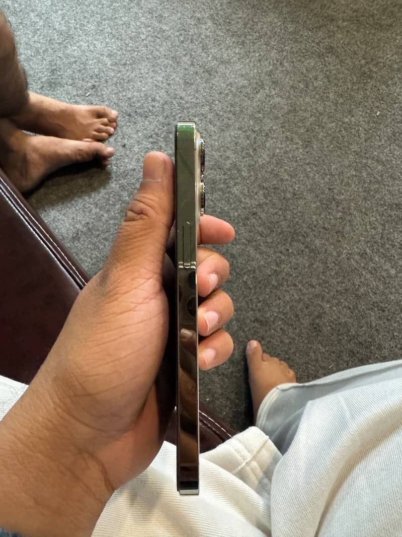 Apple iPhone 13 Pro 5