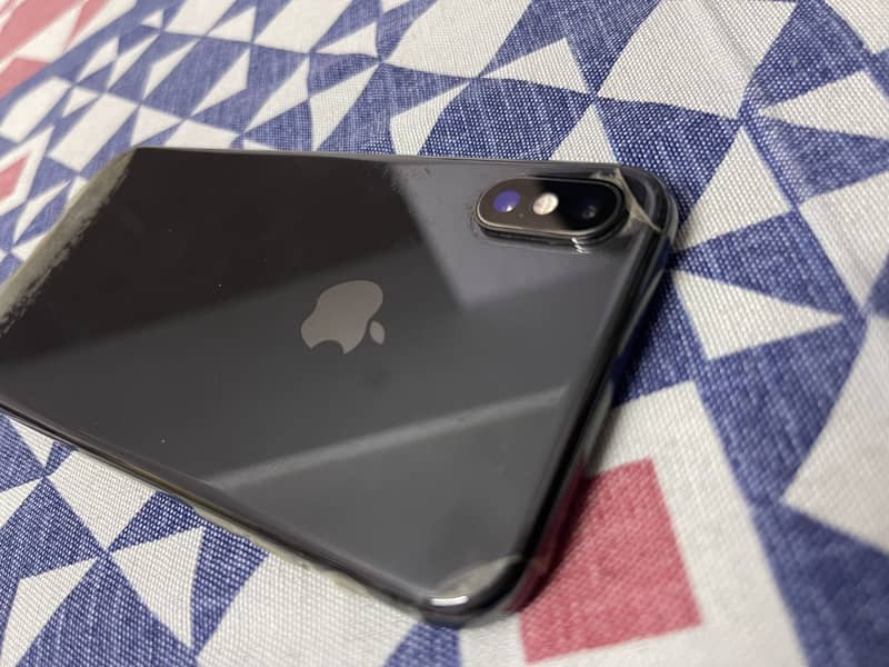 Apple iPhone X 0