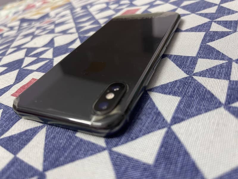 Apple iPhone X 2