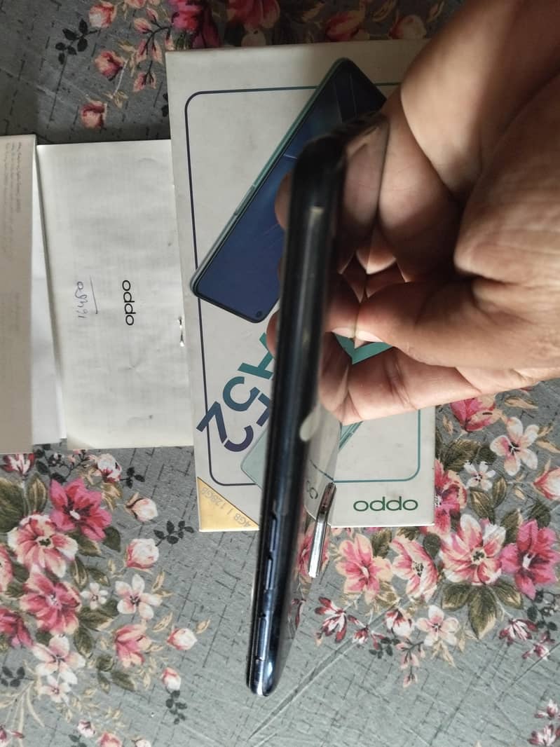 OPPO A52 5