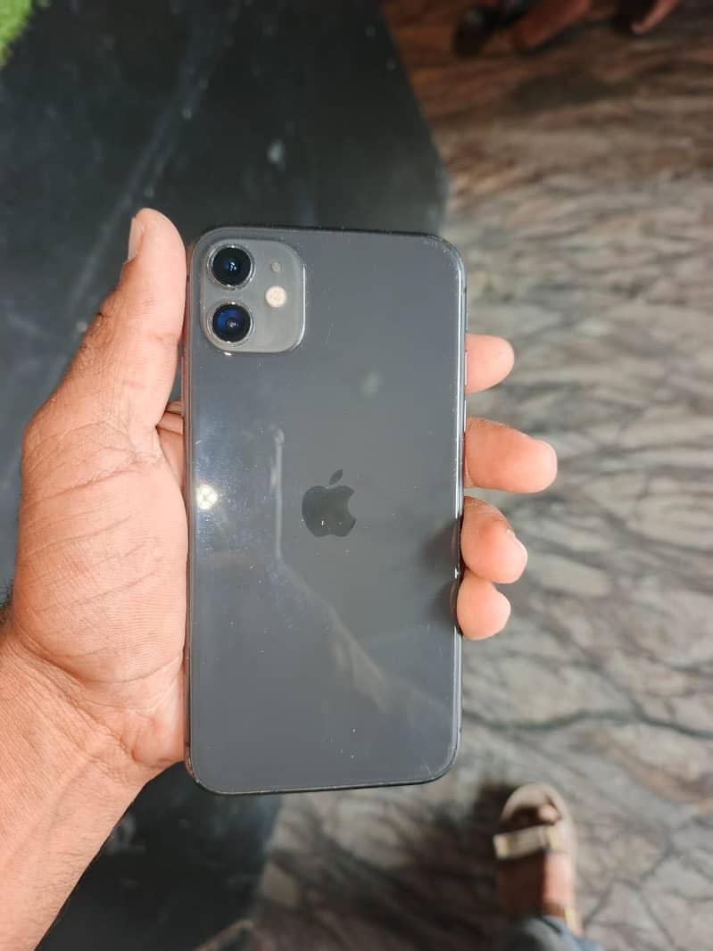 Apple iPhone 11 2
