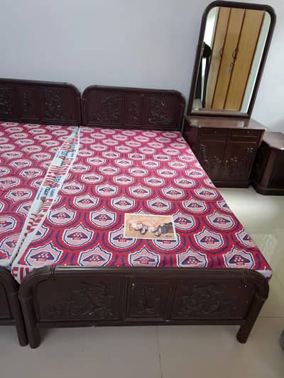 Taali wood chinioti style bed