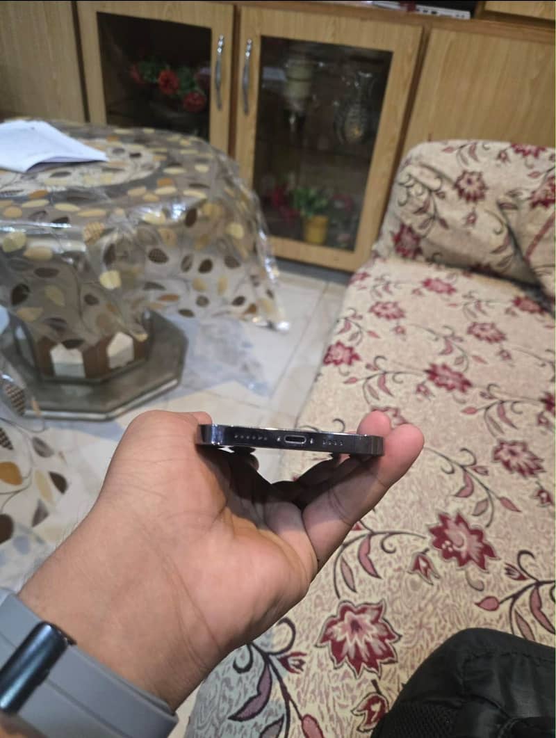 iphone 14 pro max 0