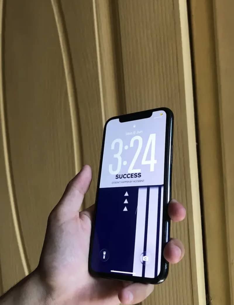 Apple iPhone 11 Pro 3