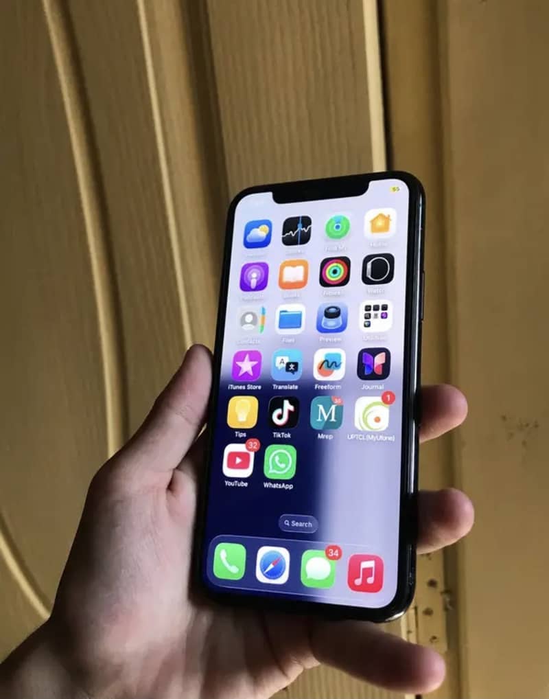 Apple iPhone 11 Pro 6