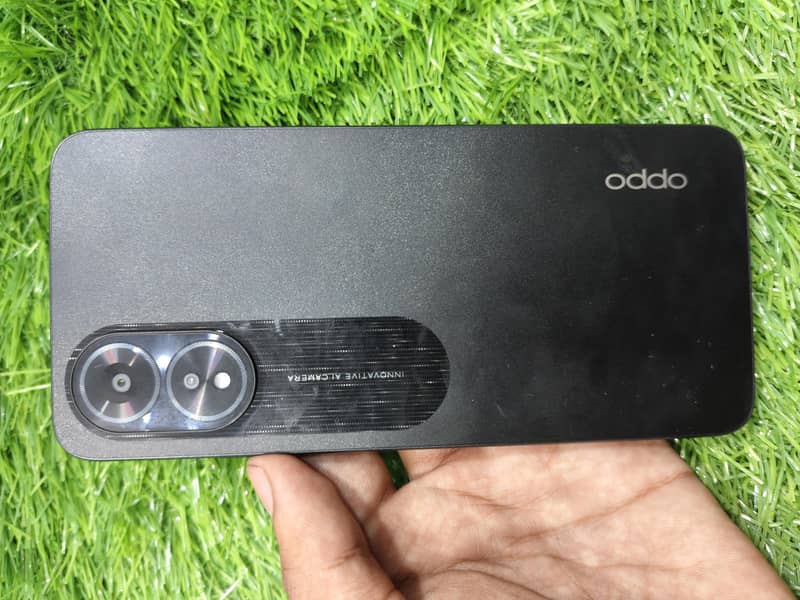OPPO A18 0