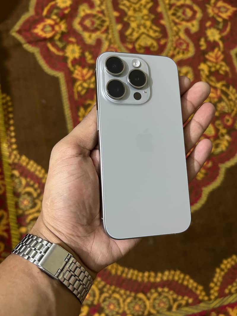 Apple iPhone 15 Pro 10