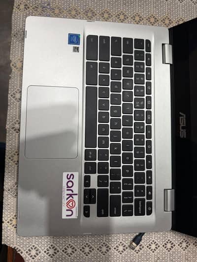 Chrome book laptop