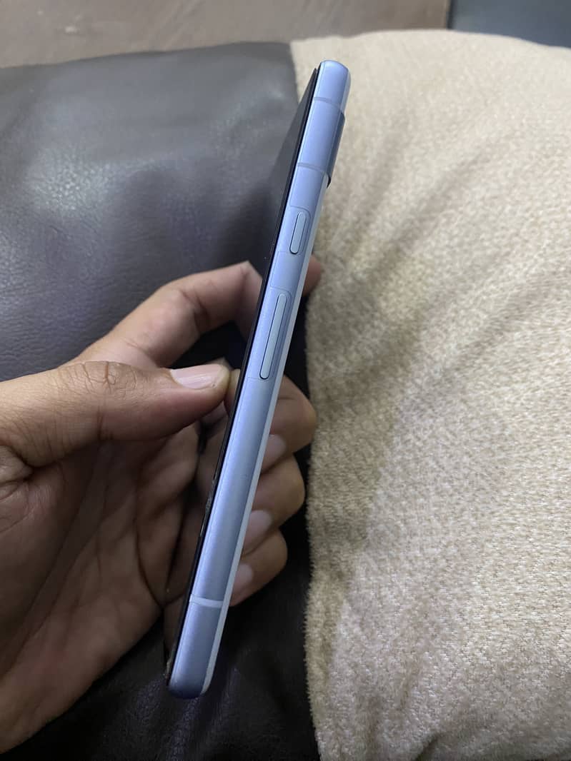 Google Pixel 7a 2