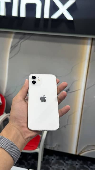 Apple iPhone 12