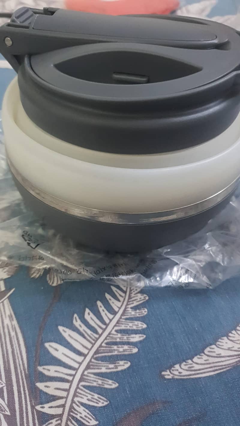 FOLDABLE KETTLE 1