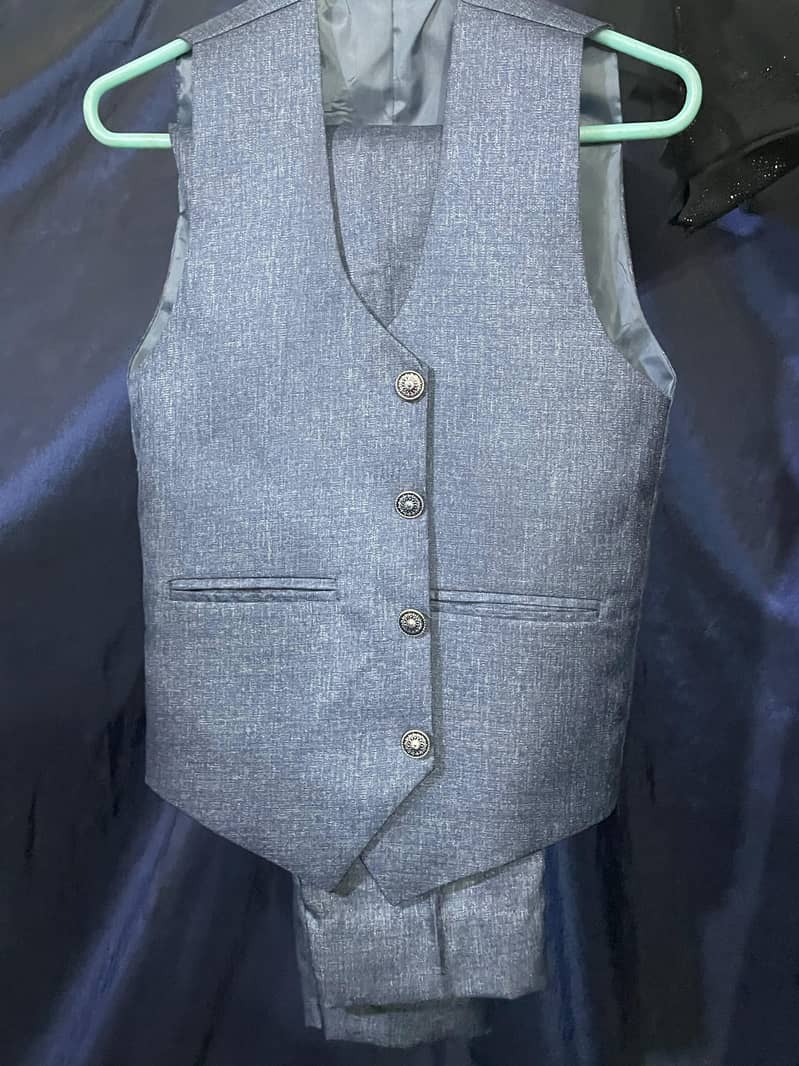 3 piece 0
