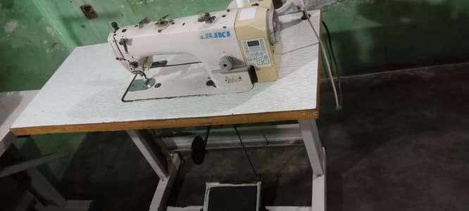 Urgent sale JUKI Computerize machine