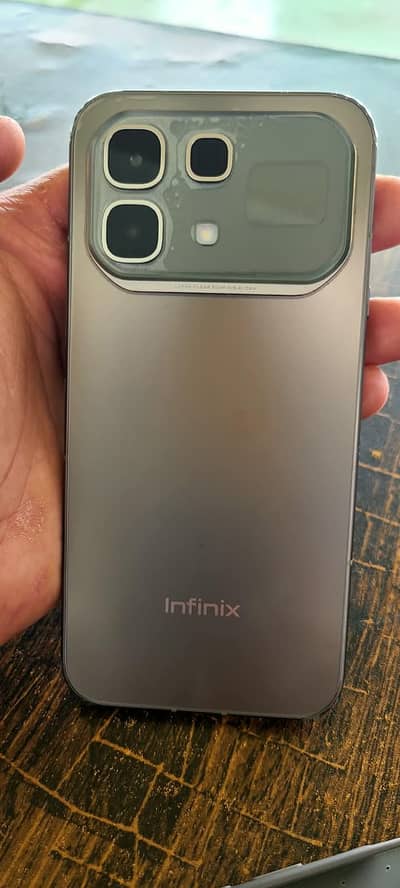 Infinix Note 60 Pro 8GB/256GB with Wireless Power Bank