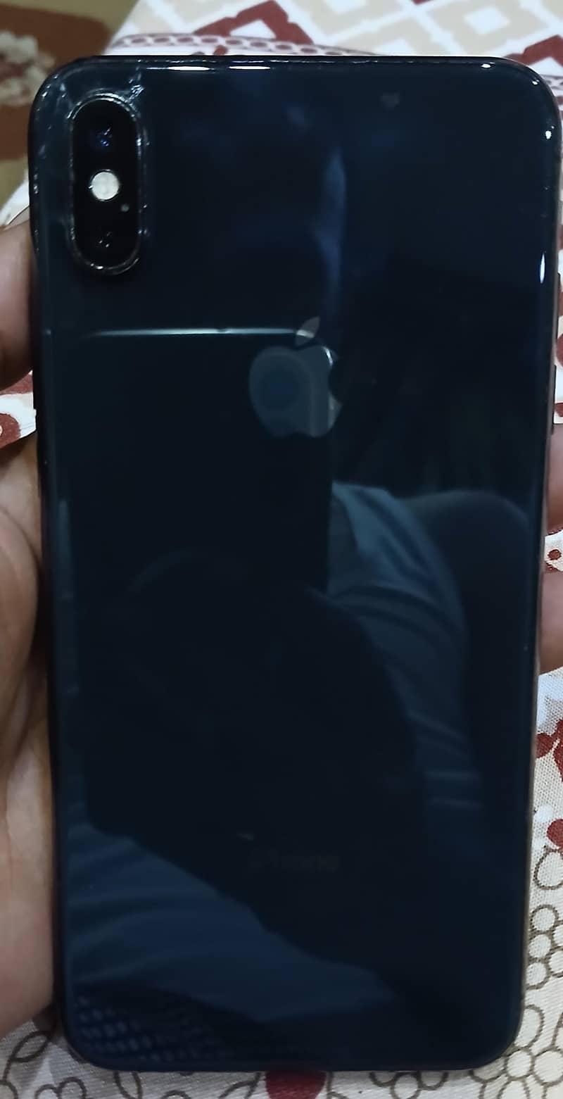 Apple iPhone X max 1