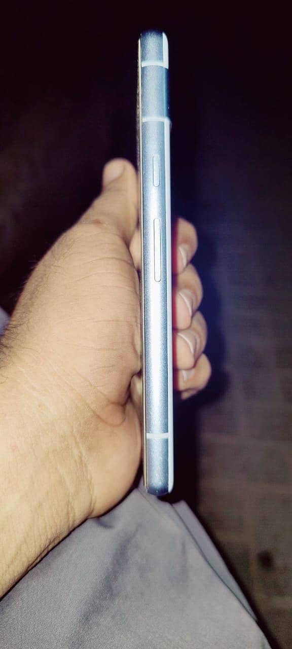 Google Pixel 7a 2