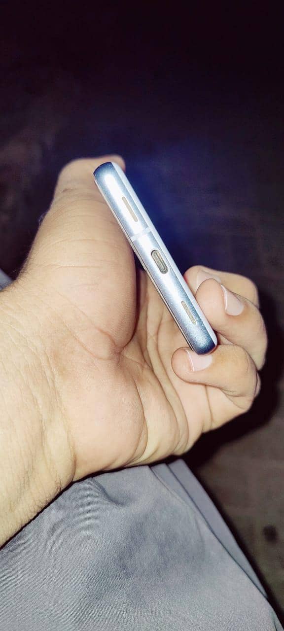 Google Pixel 7a 3