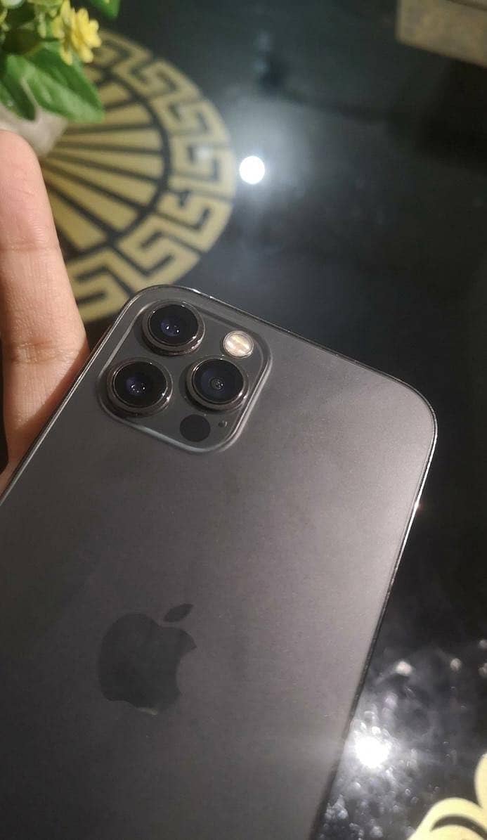 Apple iPhone 12 Pro 7
