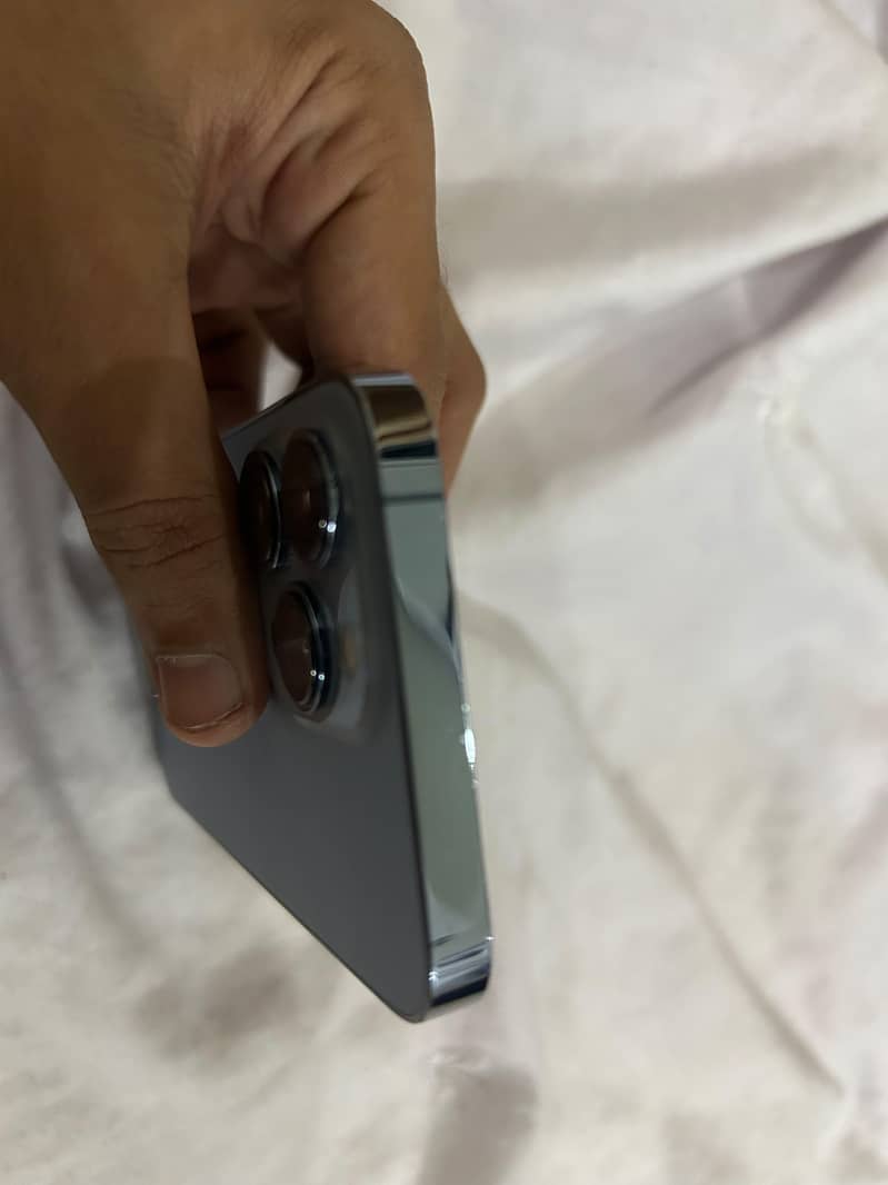 Apple iPhone 13 Pro 5