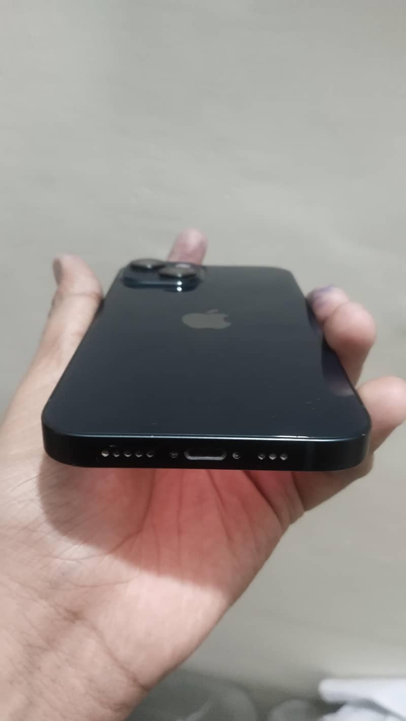 Apple iPhone 14 2