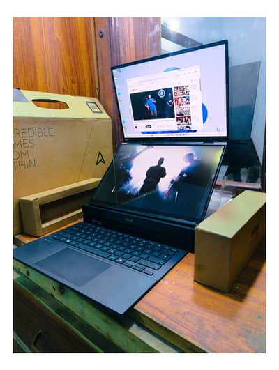 Asus ZenBook Duo 14 inch OLED 2026