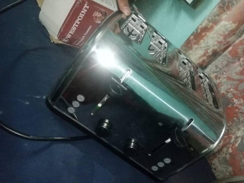 4pca black&dacker toaster imported 0