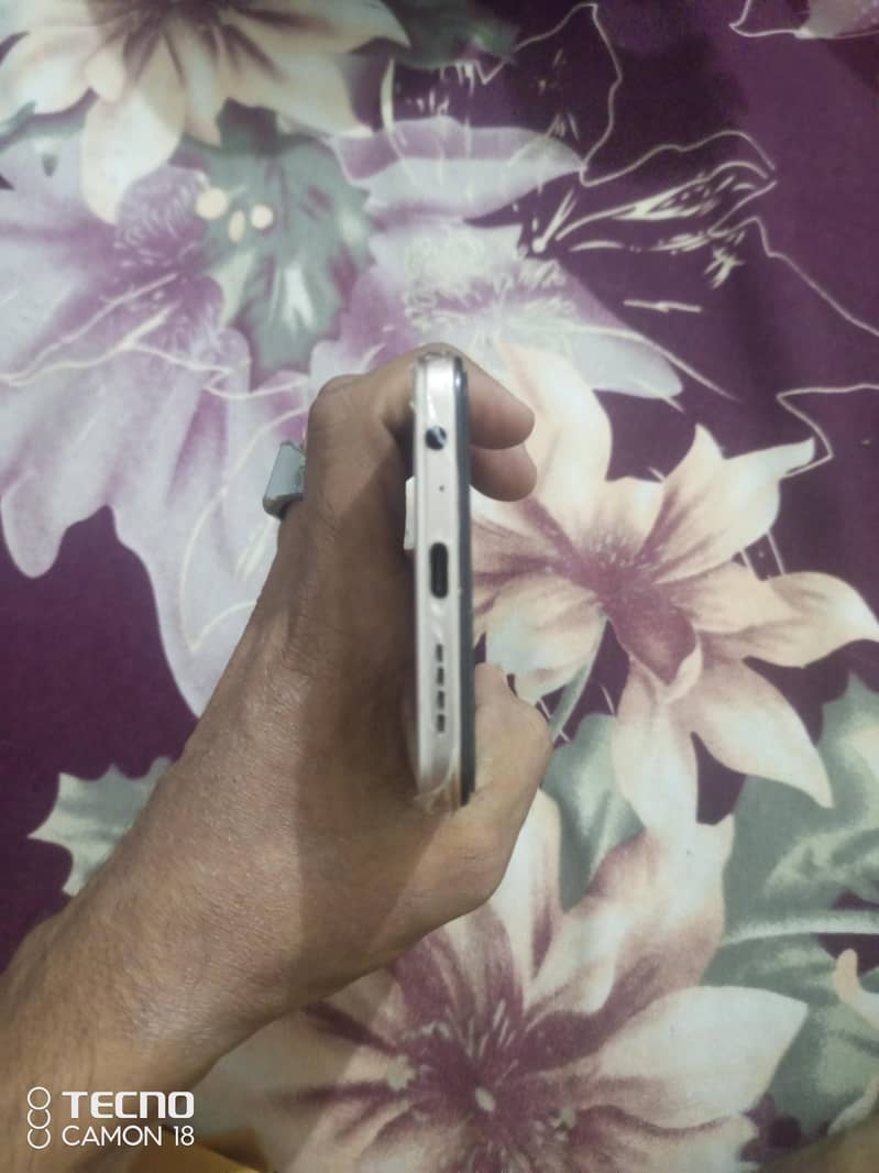Infinix Note 11 4